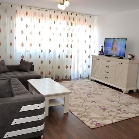Апартаменты Apartament Rezidential - Алба-Юлия Экстерьер фото