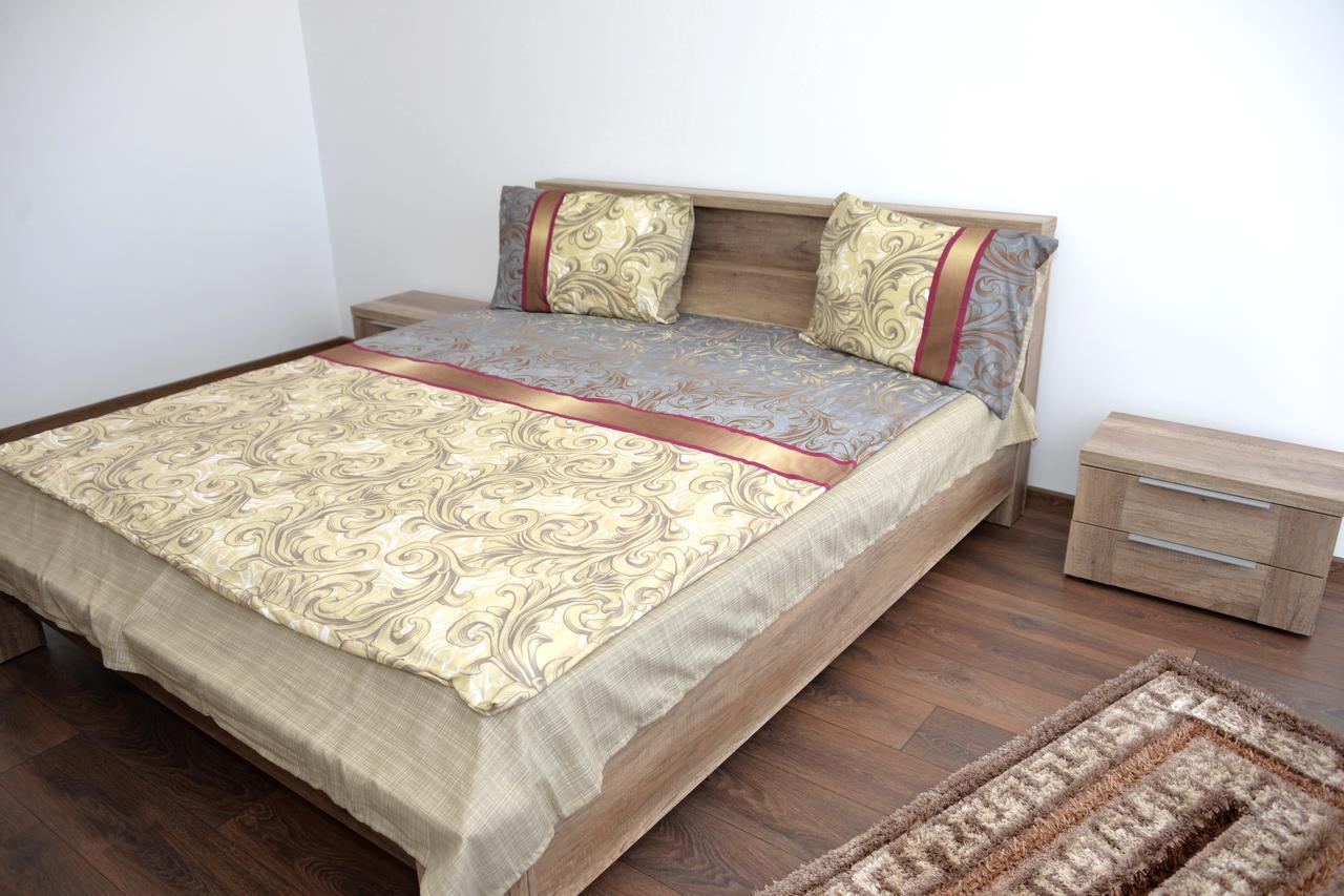 Апартаменты Apartament Rezidential - Алба-Юлия Экстерьер фото